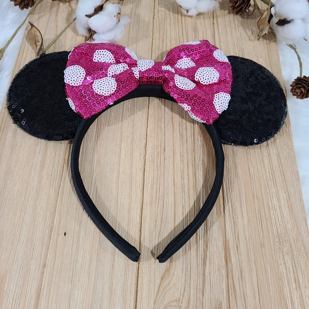 🐭🐭NEW🐭🐭ADORABLE!! MINNI MOUSE EARS Headband in PINK